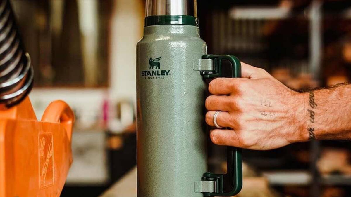 Stanley retira 2,6 millones de termos del mercado por ser un peligro para la salud: qué hacer si tenés uno