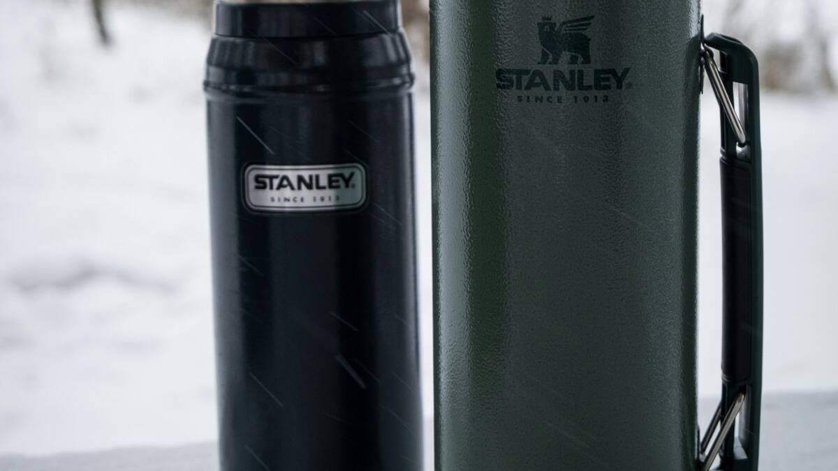 Cuánto cuesta un termo Stanley en Chile. Foto Unsplash
