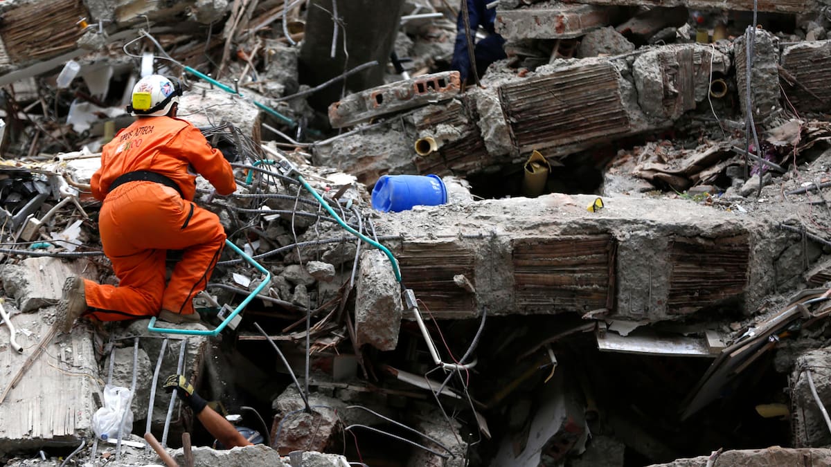 Terremoto en Colombia: el presidente Abelardo De la Espriella informó que hay más de 260 muertos