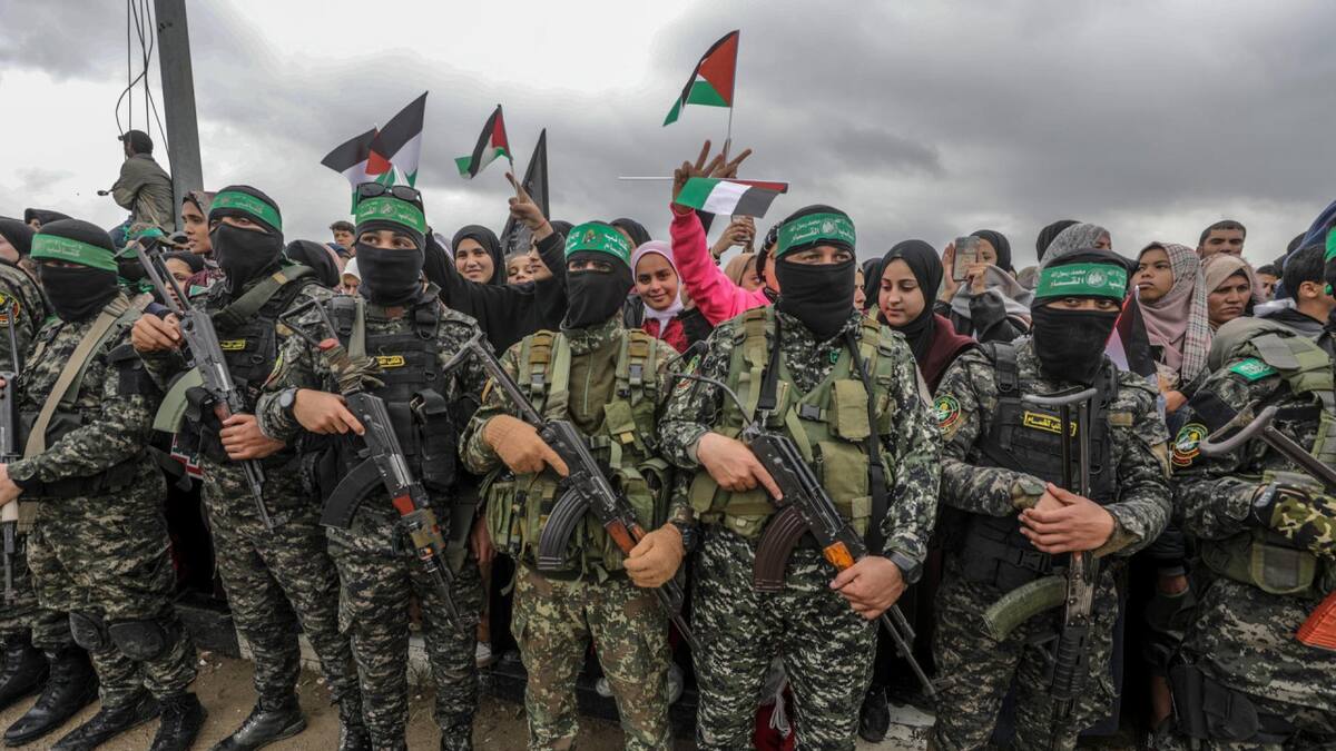 Terroristas de Hamás. Foto: EFE/Mohammed Saber