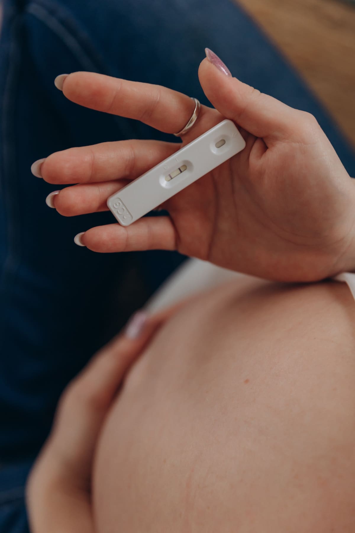 Test de embarazo tradicional. Foto: Unsplash