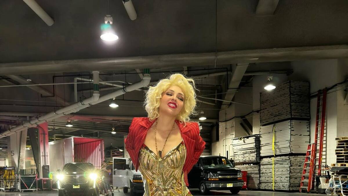 Thalía se disfrazó de Madonna para ir a verla en vivo. Foto: Instagram.