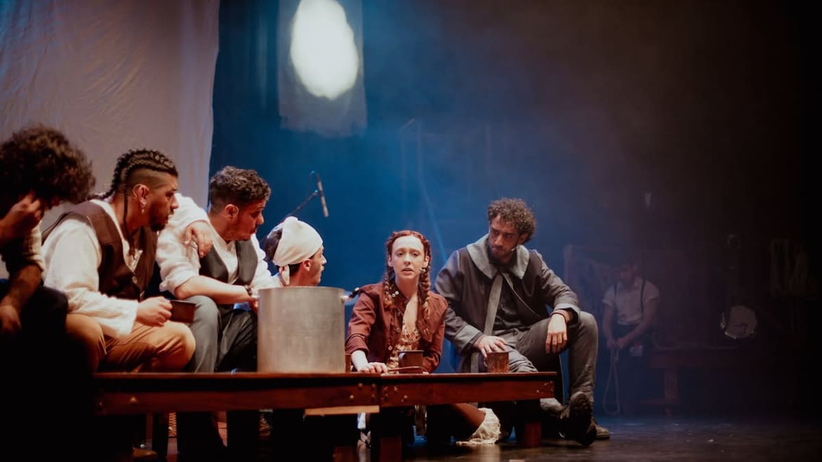 The old man and the old moon: la historia de las fases de la luna en un musical porteño encantador