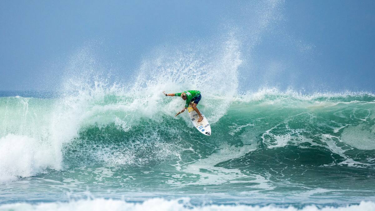 Thiago Passeri, campeón de Surf.