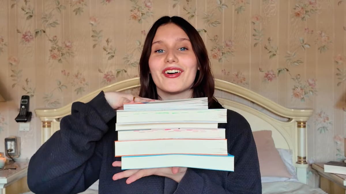 BookTok y Feria del Libro: cómo los jóvenes buscan recomendaciones para leer en TikTok