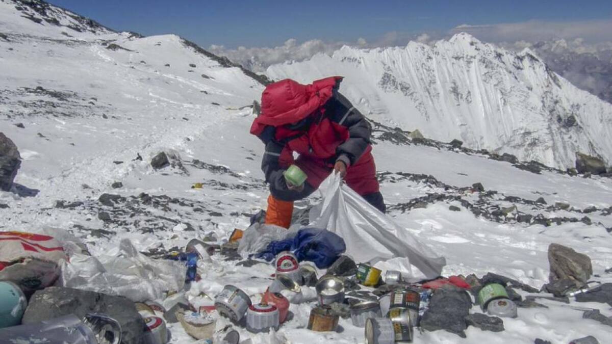 Toneladas basura congelada en el Monte Everest. Foto: X