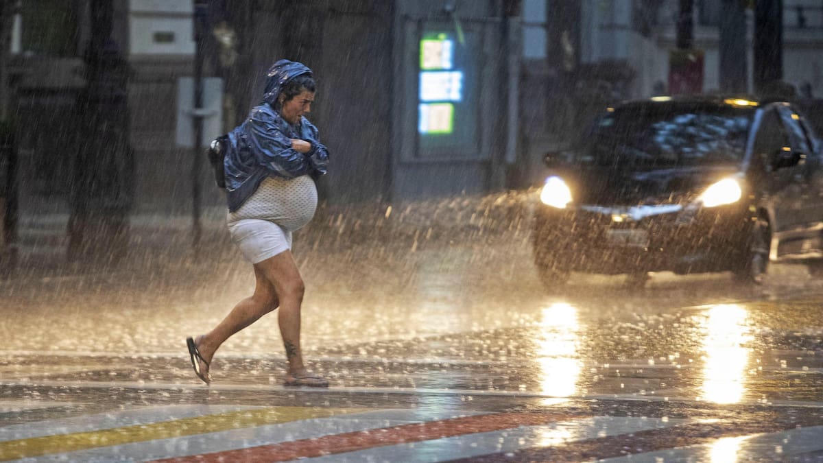 Las alertas por tormentas no dan tregua: qué zonas de Buenos Aires seguirán afectadas este viernes 2 de octubre