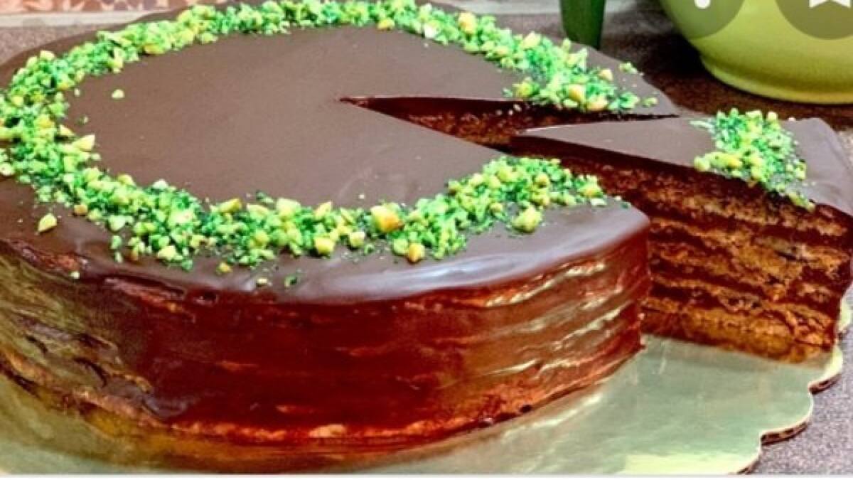 Torta garash. Foto X @SIGMAREXIC