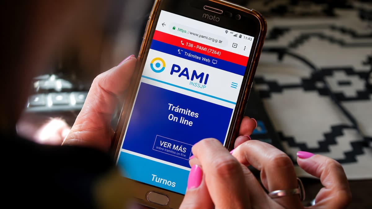 Mi PAMI en mayo 2026: 8 trámites que podés hacer desde el celular y cómo evitar estafas