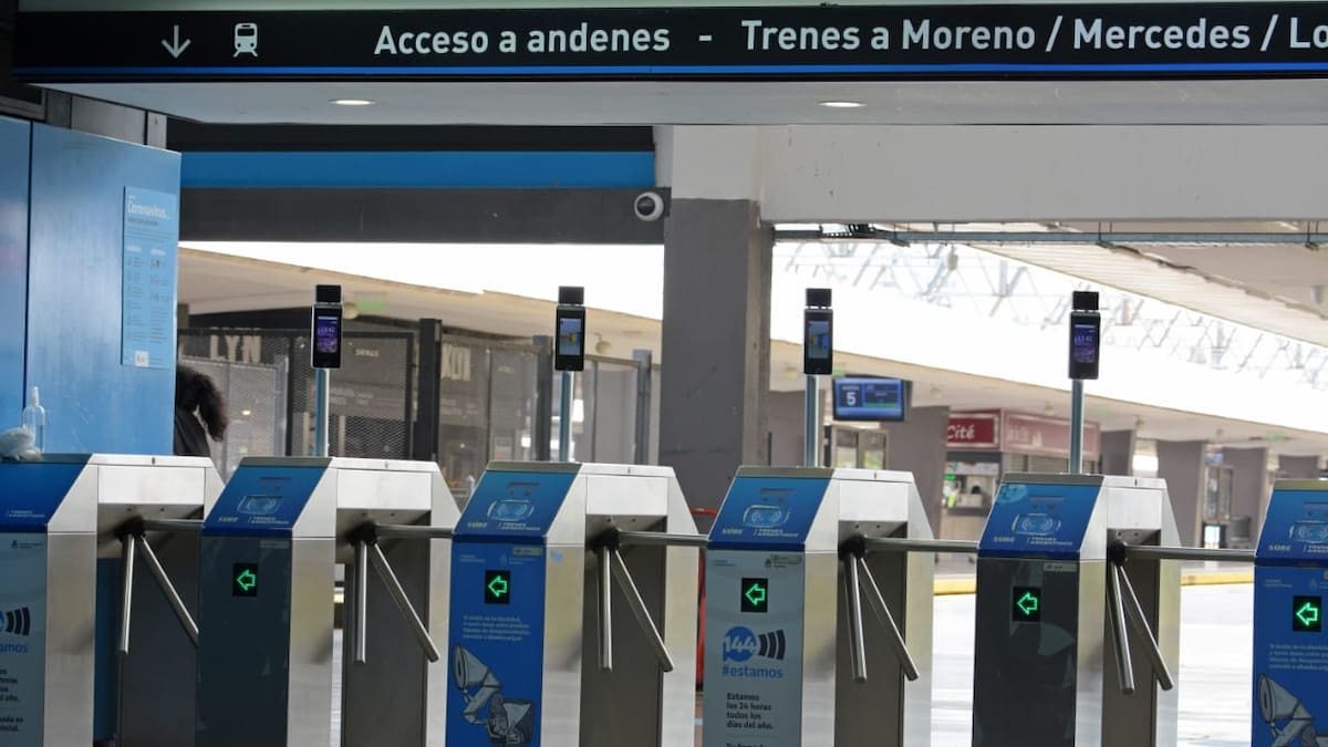 Nuevos molinetes en el Tren Sarmiento: cómo funcionarán y qué pasará con la tarjeta SUBE
