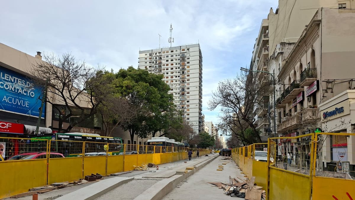 Cambios en Caballito por el TramBus: las 10 cuadras de avenida Rivadavia que tendrán carriles exclusivos