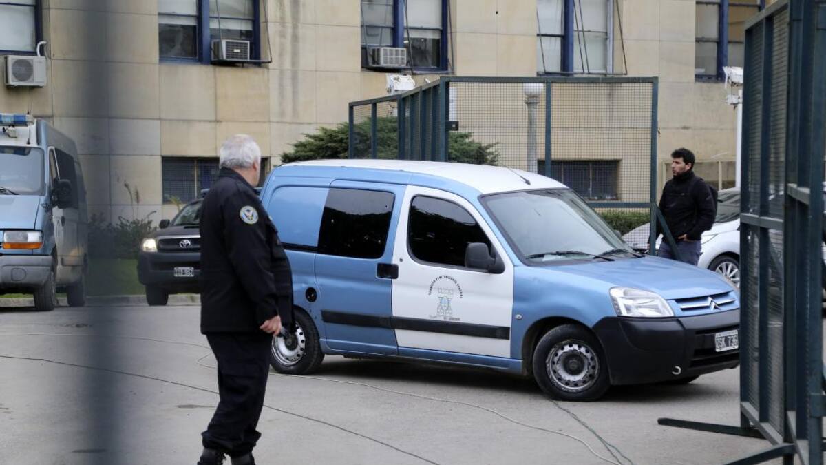 Traslado de Amado Boudou a la cárcel de Ezeiza - NA