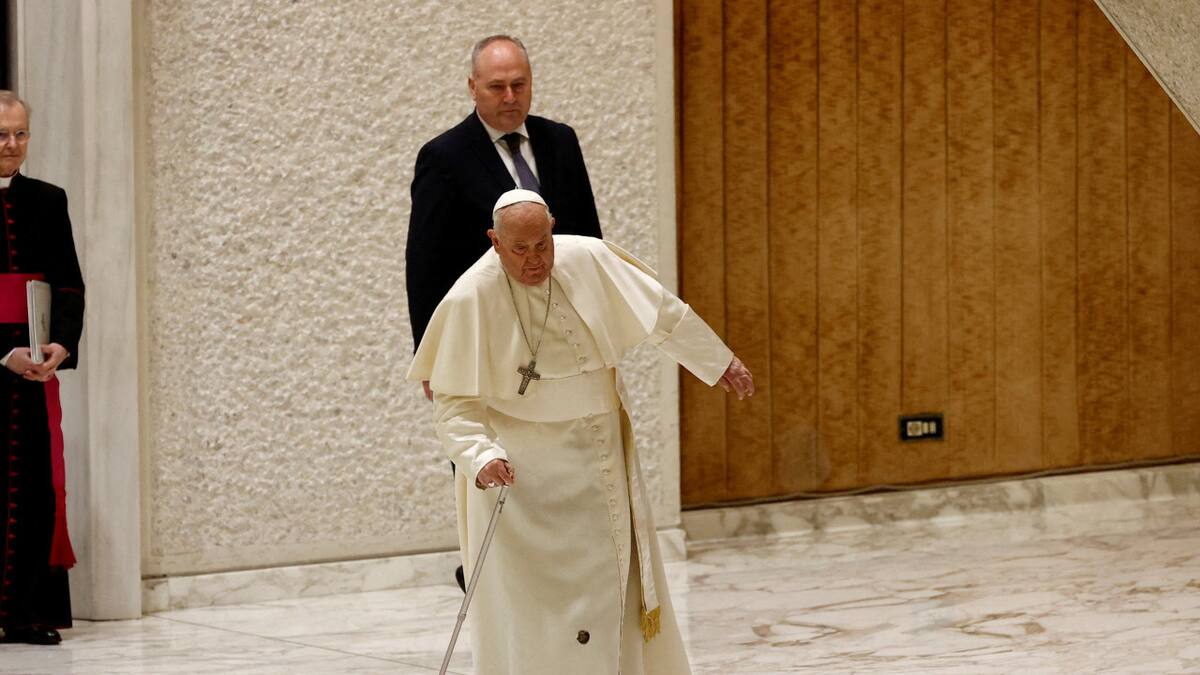 Traspié del Papa Francisco en el Vaticano. Foto: REUTERS.