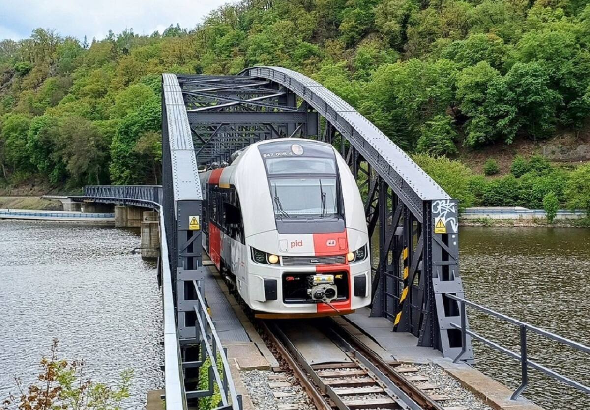 Tren checo. Foto: Instagram @ceskedrahy