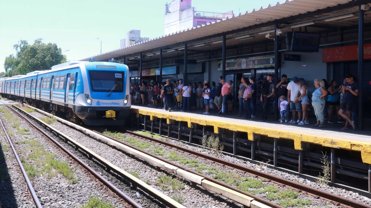 Cómo funcionan los trenes hoy: así operan este jueves 20 de agosto de 2026