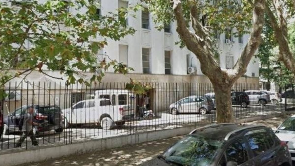 Murió el preso acusado de abuso sexual que se tiró de un tercer piso en los tribunales de La Plata