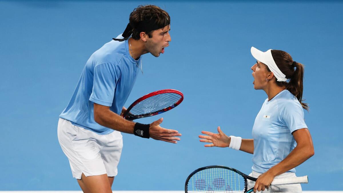 Triunfo de Lourdes Carlé y Tomas Etcheverry en la United Cup. Foto: EFE.