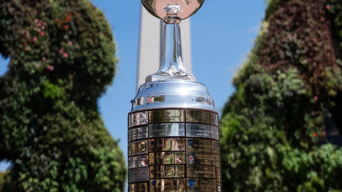 Trofeo de la Copa Libertadores en Buenos Aires. Foto: X @Libertadores