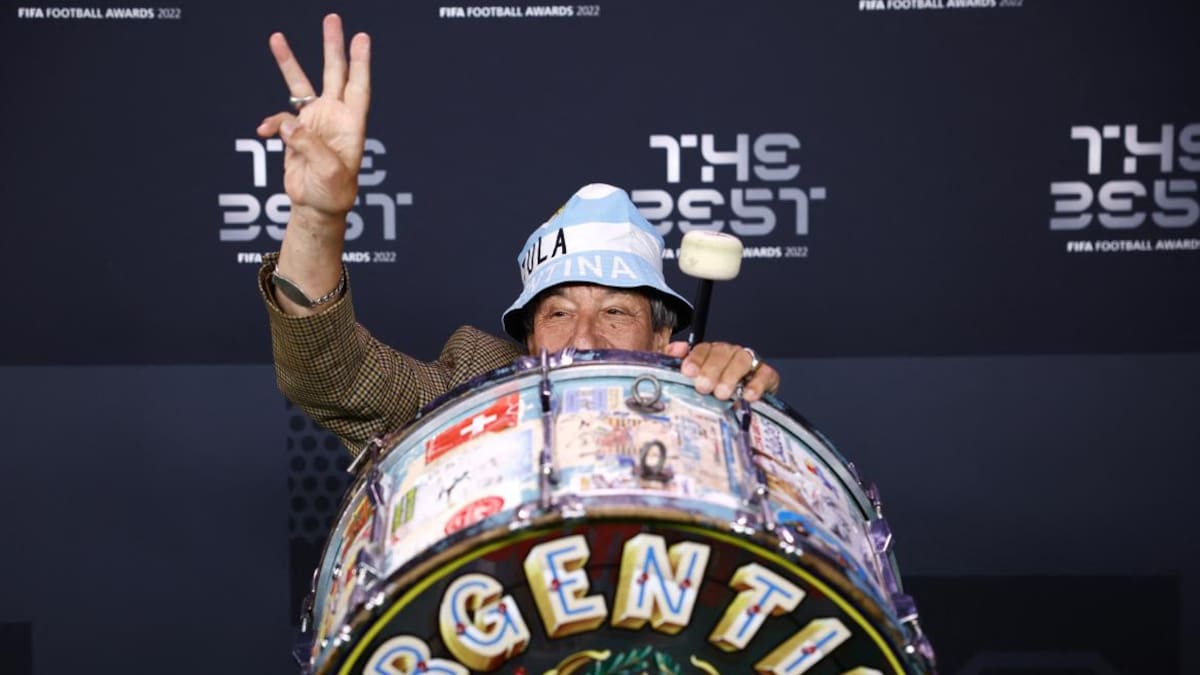 Tula, hincha argentino en los premios The Best. Foto: REUTERS