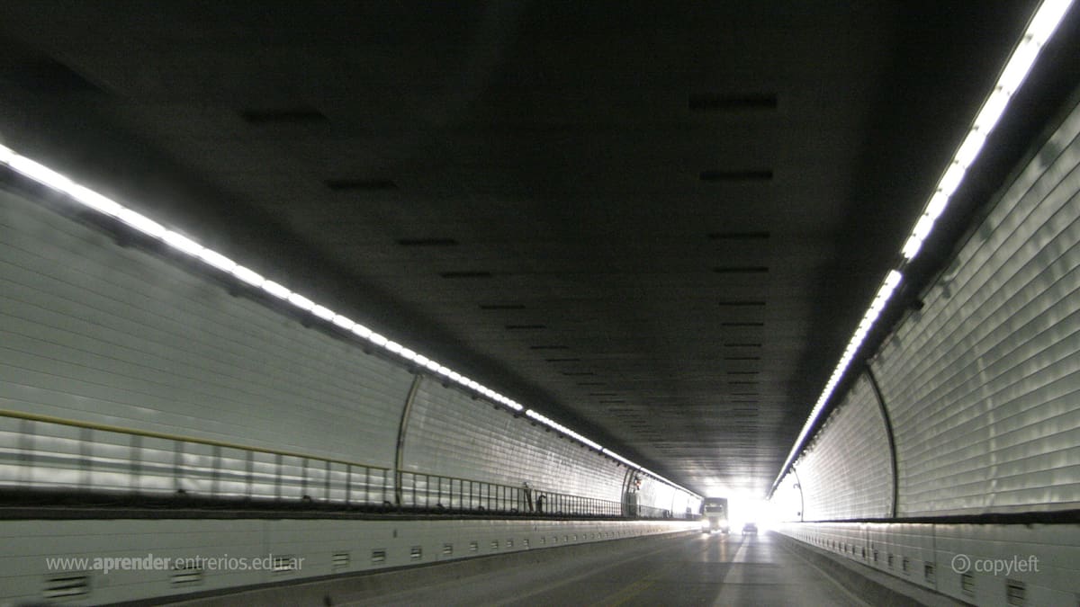 Túnel subfluvial de Paraná.
