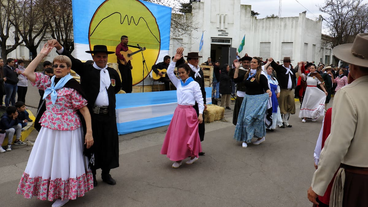 Escapadas en Buenos Aires: los pueblos con fiestas, historias secretas y sabores imperdibles para visitar este fin de semana