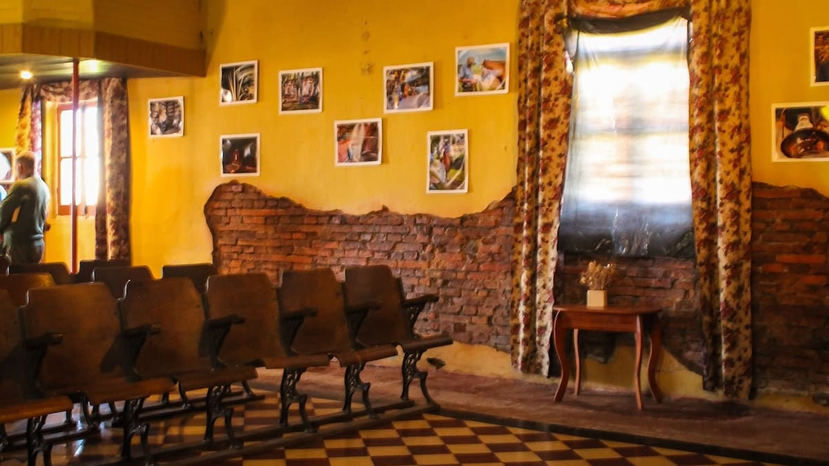 El único cine rural tiene 90 años y está en un pueblito bonaerense que guarda un fuerte vínculo con Juan Domingo Perón