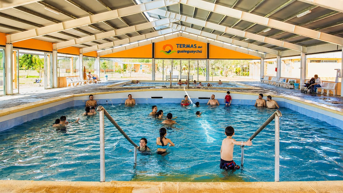 Escapada termal en Entre Ríos: 3 destinos con aguas calientes y promos para ir en 2026