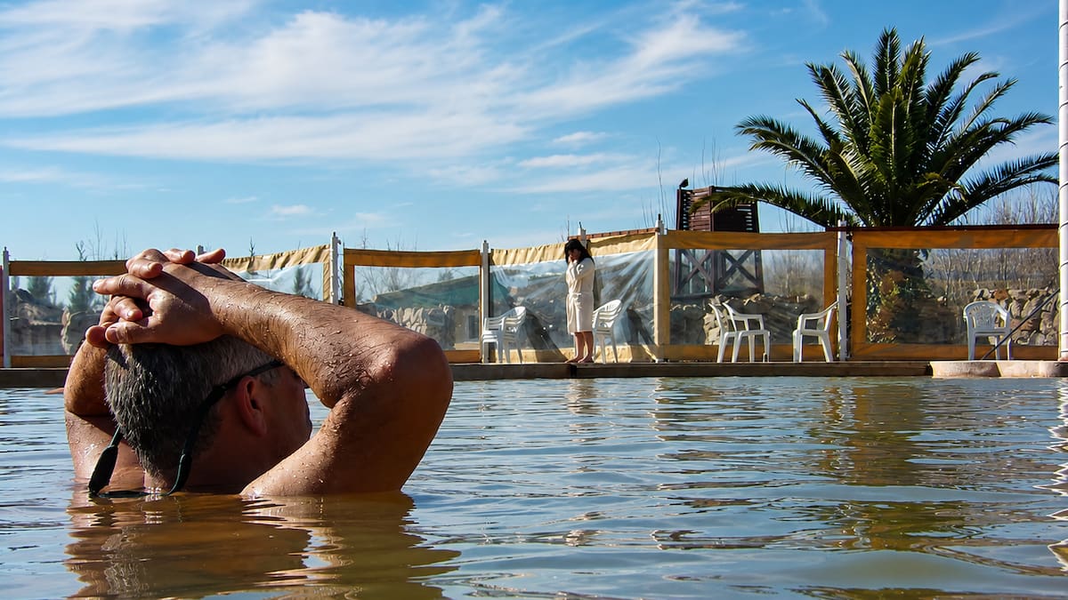 Llegó el frío: 3 termas cerca de Buenos Aires para un finde de relax sin gastar de más