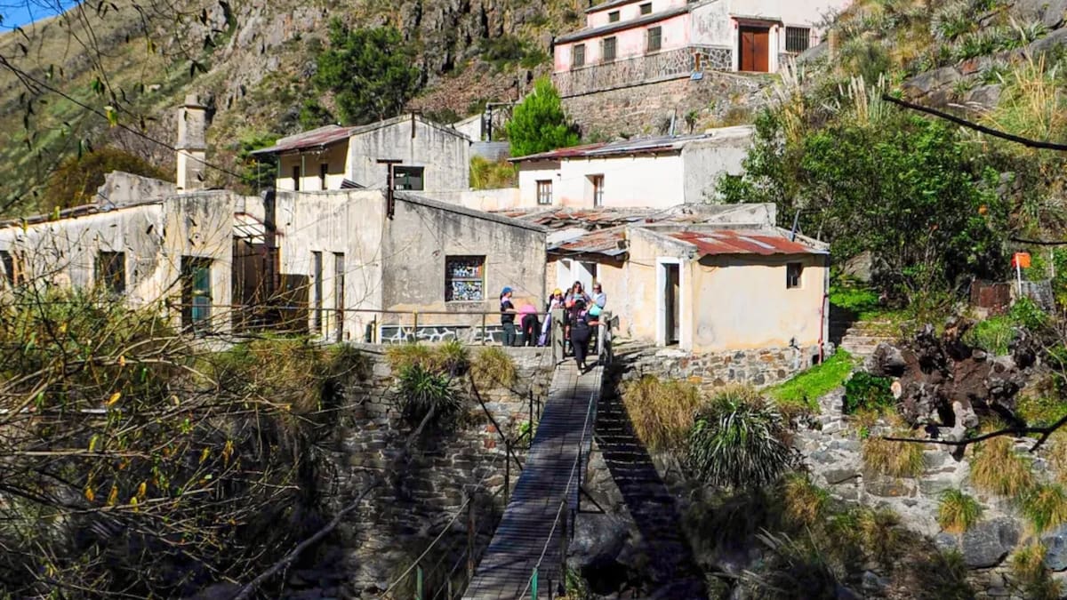 Fue clave durante las guerras mundiales, quedó abandonado en 1969 y décadas después volvió a cobrar vida: hoy es un refugio entre las montañas