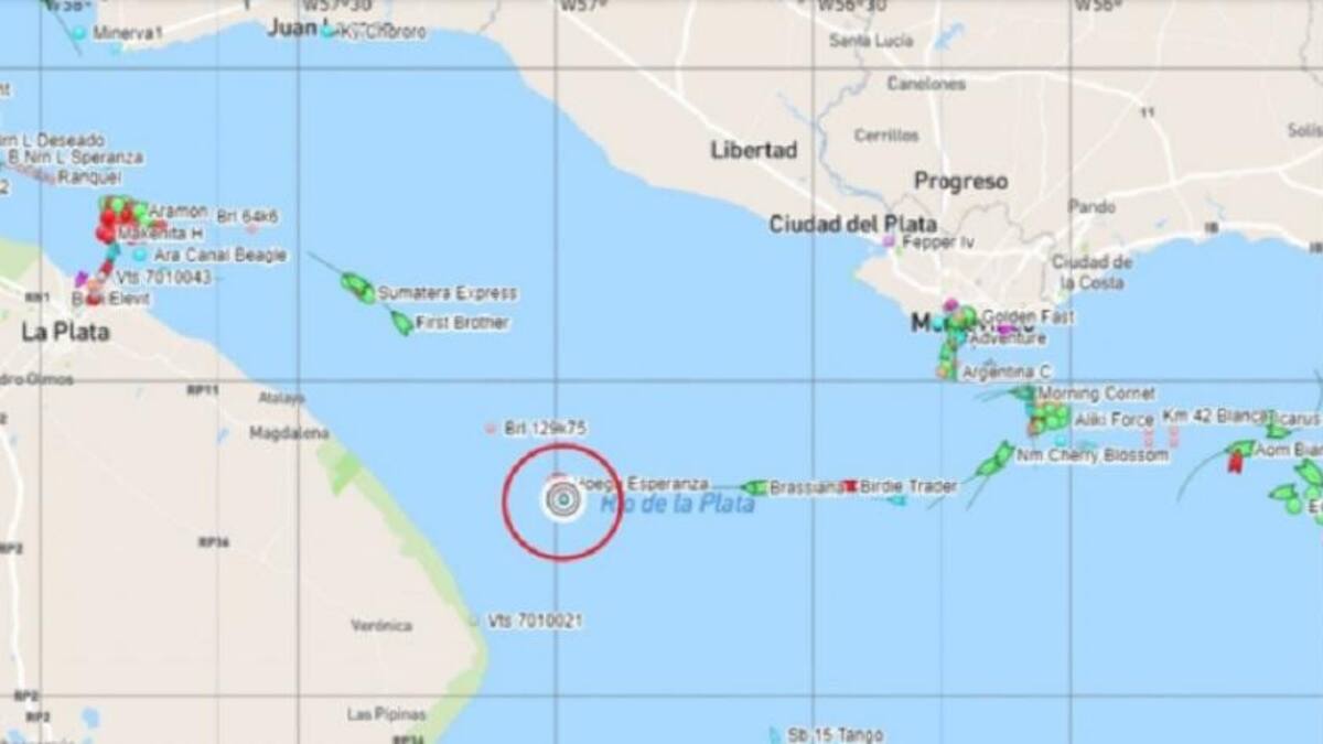 Un buque noruego quedó varado en Punta Indio y paraliza el comercio internacional argentino