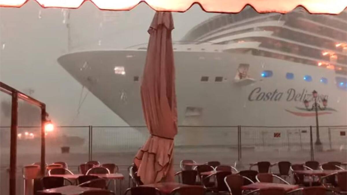 Un crucero gigante perdió el control en Venecia, barcos, internacionales