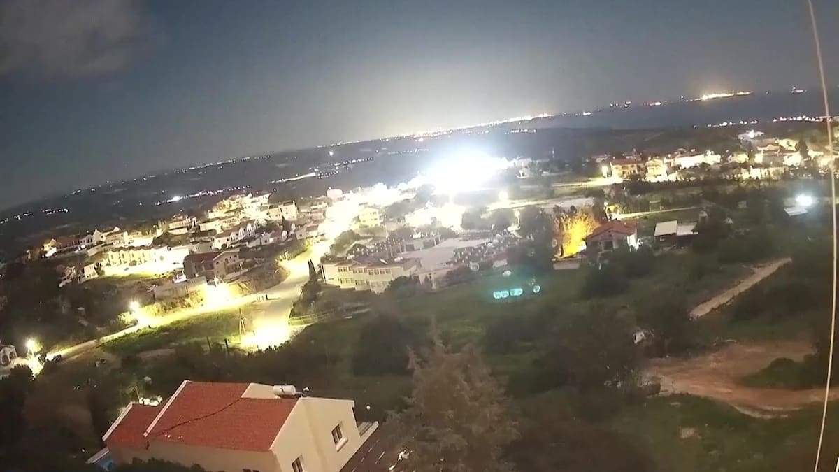 Escala la tensión: Irán atacó una base británica en Chipre