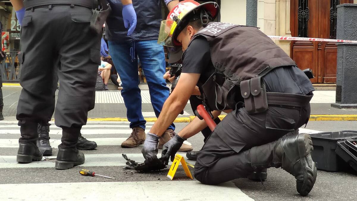 Un drone explotó cerca de la Embajada de Israel. Foto: NA
