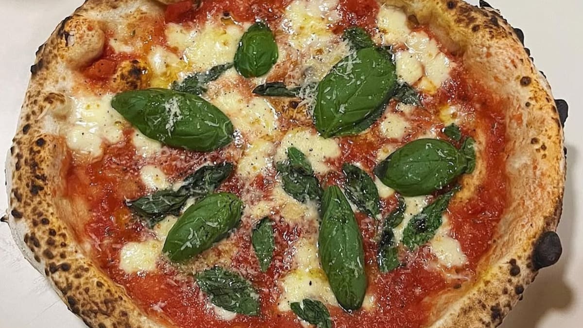 Una pizzería argentina ocupó el puesto 21 en un prestigioso ranking.