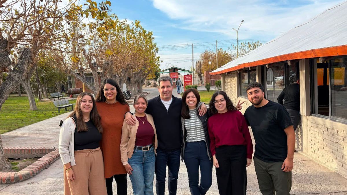Uñac reunió al peronismo sanjuanino en el inicio de su recorrido nacional: “Nuestro adversario es el daño que las políticas de Milei están provocando en la vida de los argentinos”