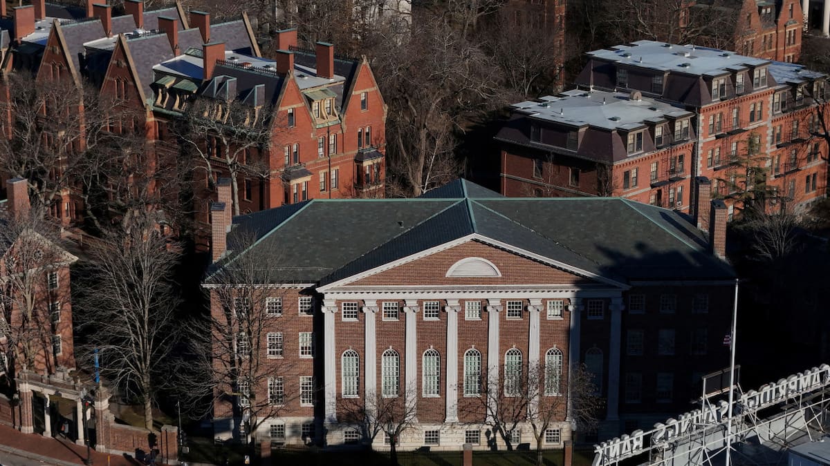 Un nuevo recorte presupuestario para la Universidad de Harvard. Foto: Reuters/Brian Snyder.