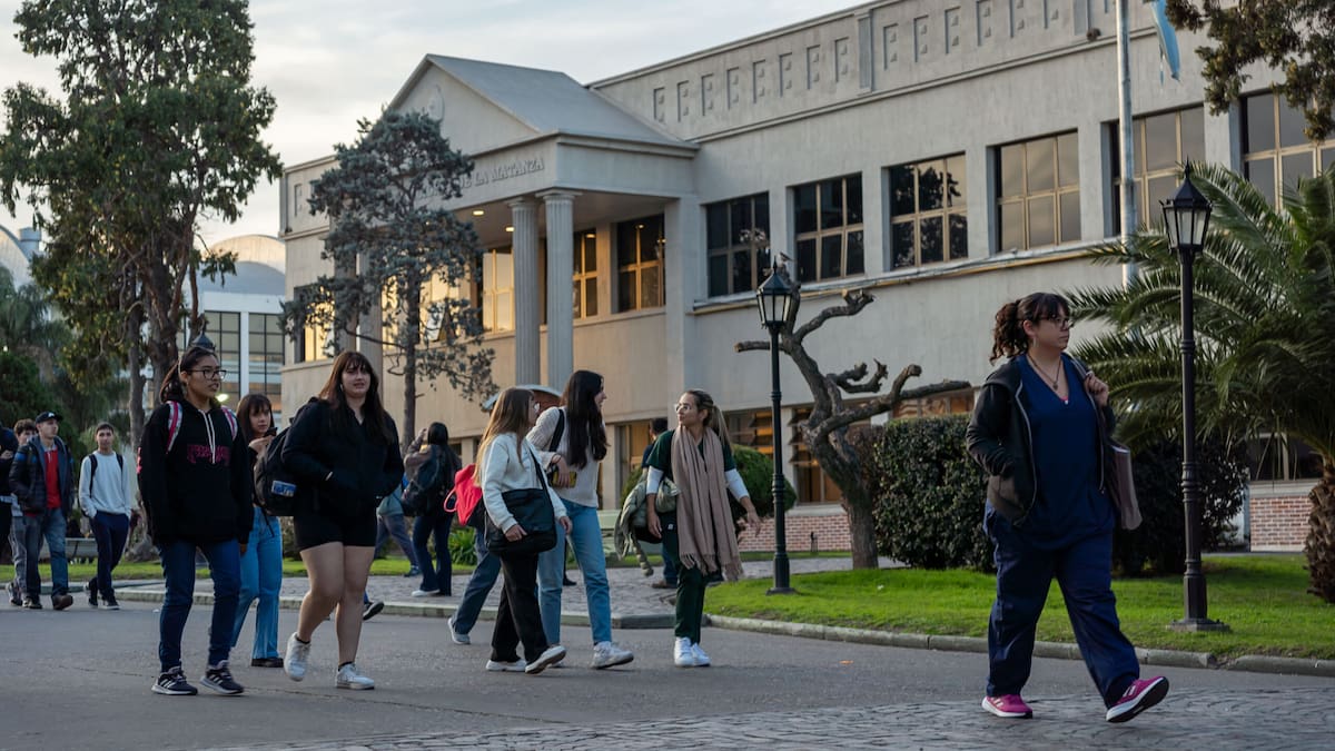 La UNLaM cumple 37 años: de universidad itinerante a símbolo de la educación pública en el conurbano
