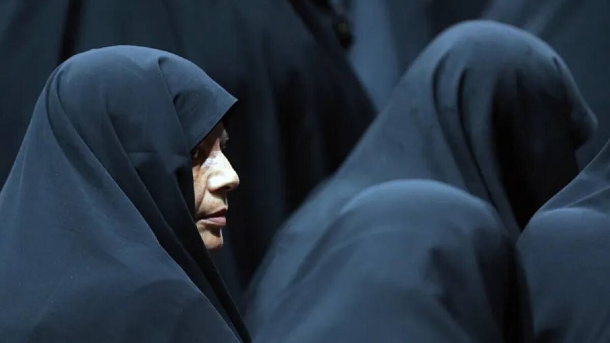 Uso de velo en Irán. Foto: EFE