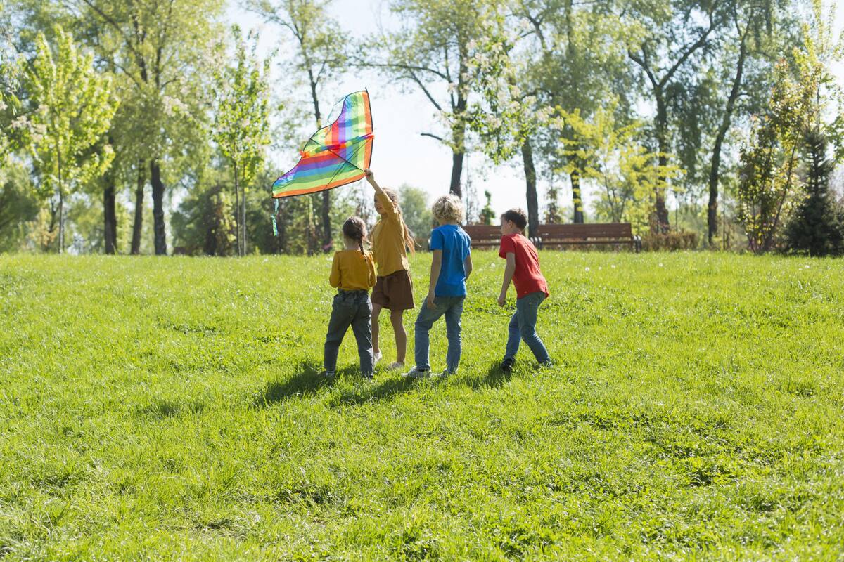 Vacaciones de invierno, niños. Foto: Freepik.