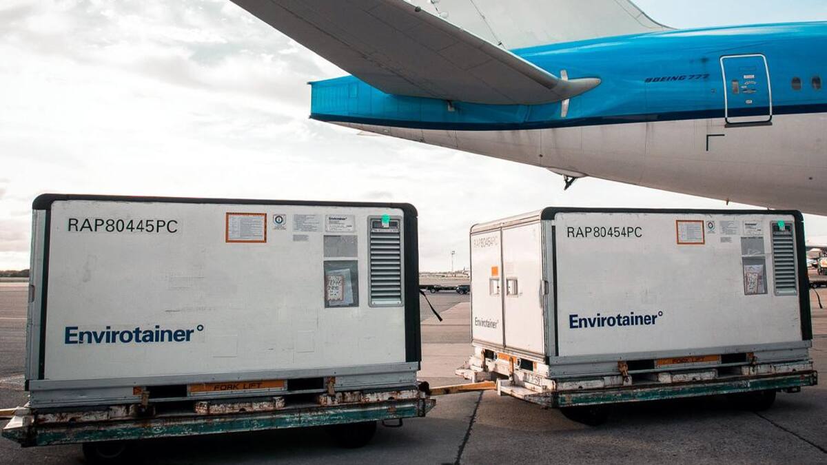 Vacuna contra coronavirus, AstraZeneca, Sistema Covax, KLM, Ezeiza, NA