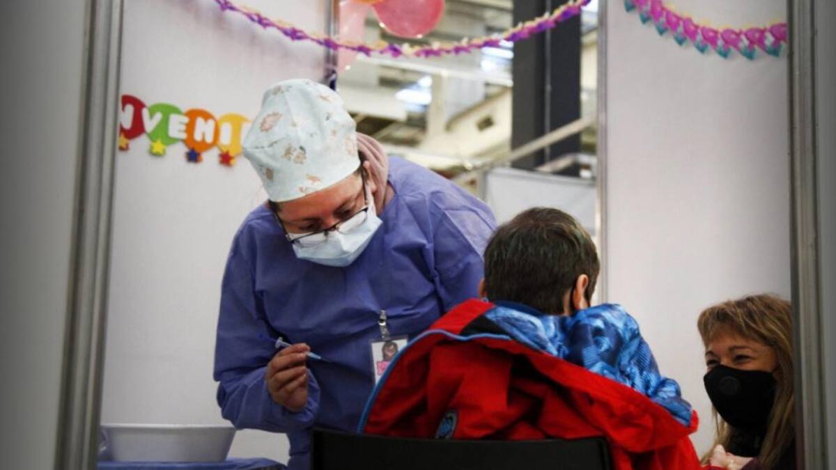 Vacunación contra coronavirus a niños y niñas, NA