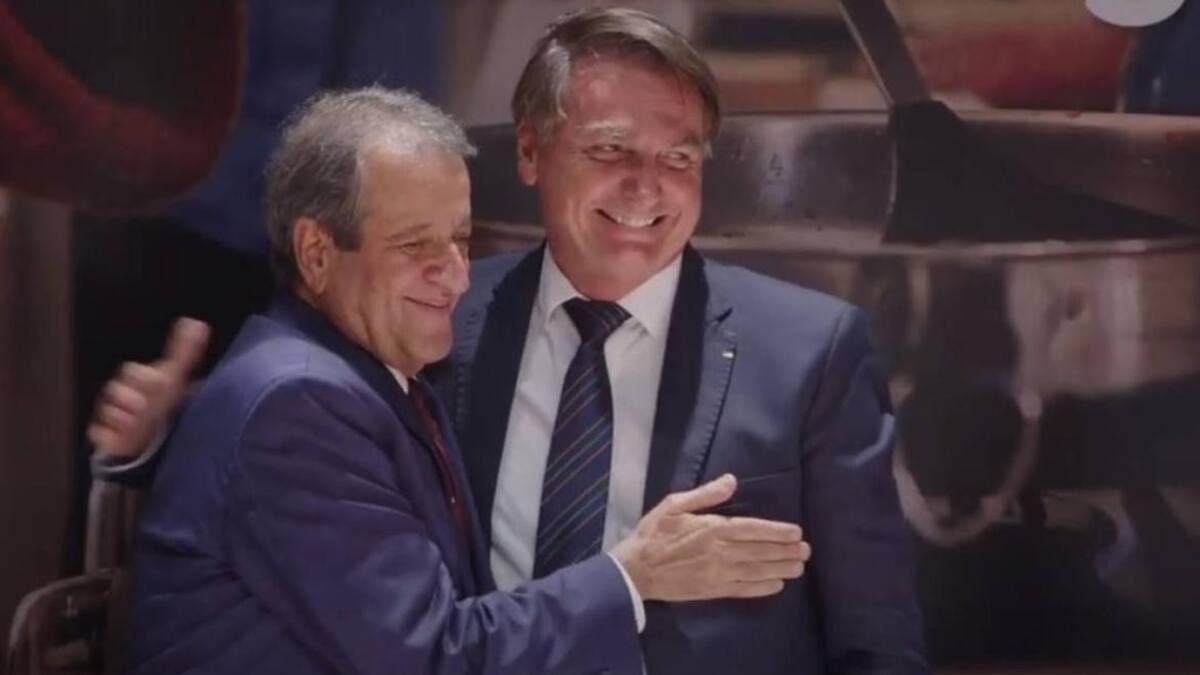 Valdemar Costa Neto y Jair Bolsonaro. Foto: O Globo