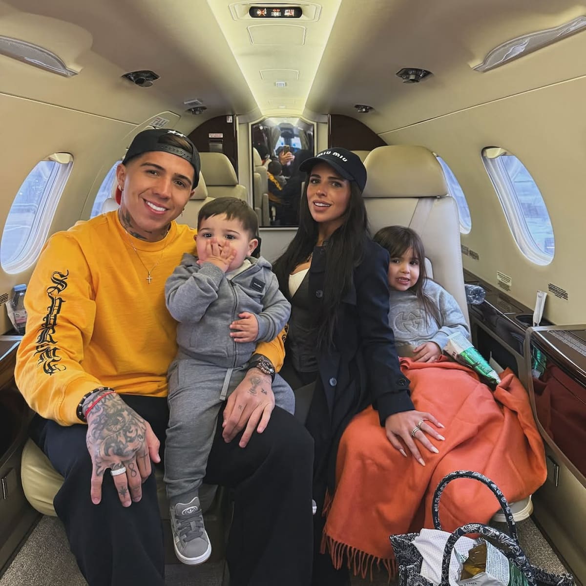 Valentina Cervantes y Enzo Fernandez reconciliados. Foto NA