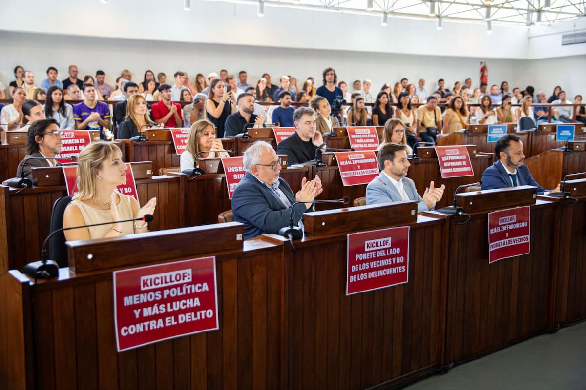 Valenzuela en la apertura de las sesiones del HCD