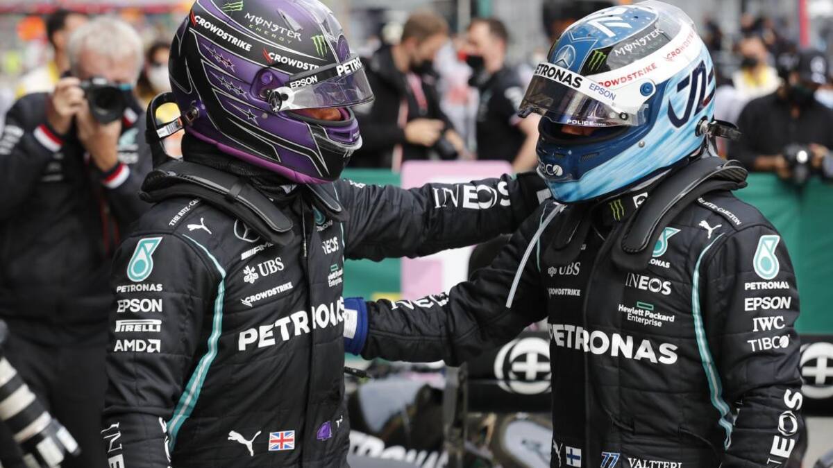 ValtReri Bottas y Lewis Hamilton en el Gran Premio de Turquía, REUTERS