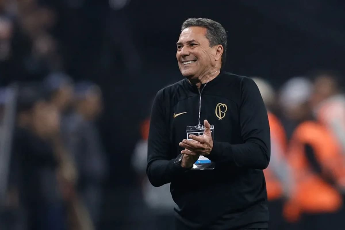 Vanderlei Luxemburgo.