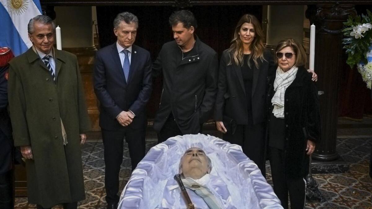 Velatorio de De la Rúa - Agencia NA