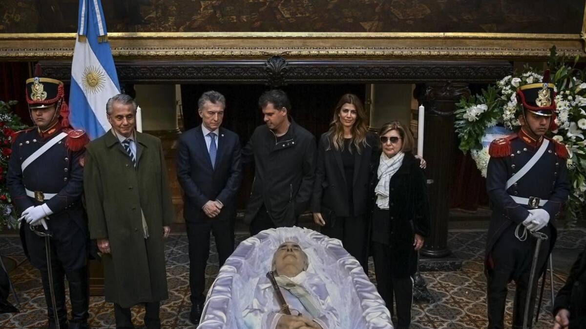 Velatorio de De la Rúa - Agencia NA