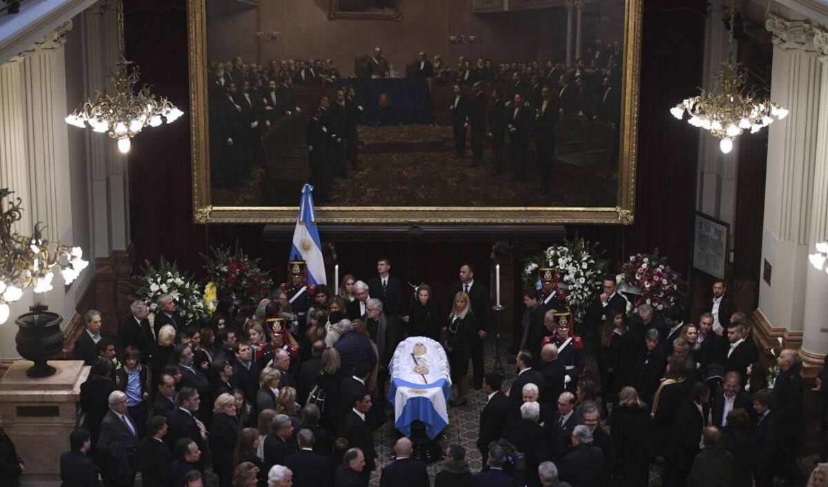 Velorio Fernando De la Rúa - Agencia NA