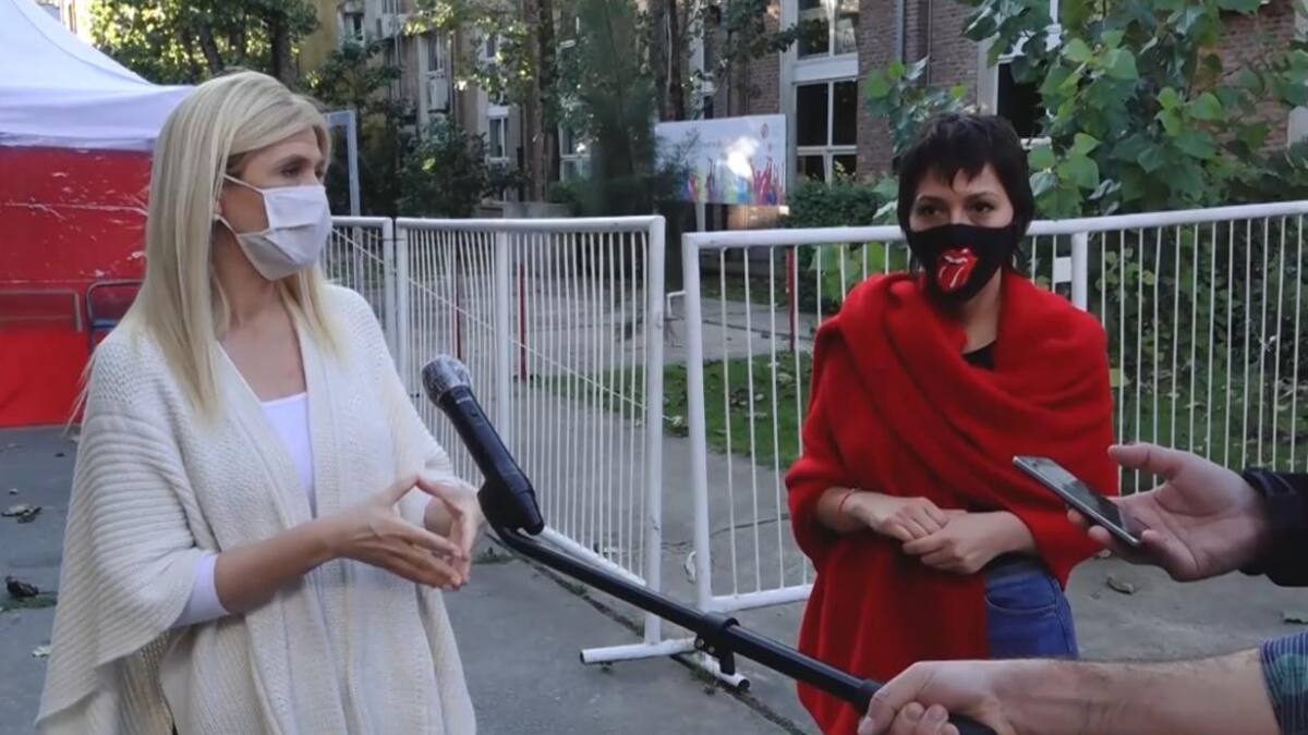Verónica Magario recorrió un Centro de Aislamiento Sanitario en Quilmes junto a Mayra Mendoza